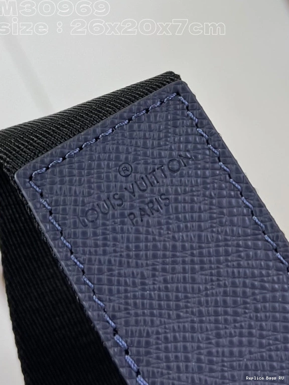 Cheap DISTRICT LOUIS VUITTON PM 0812